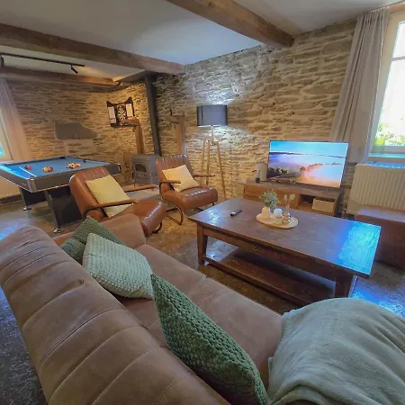 200yr Farmhouse, Fenced Garden & Kids