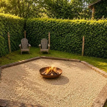 Ferienhaus 200yr Farmhouse, Fenced Garden & Kids